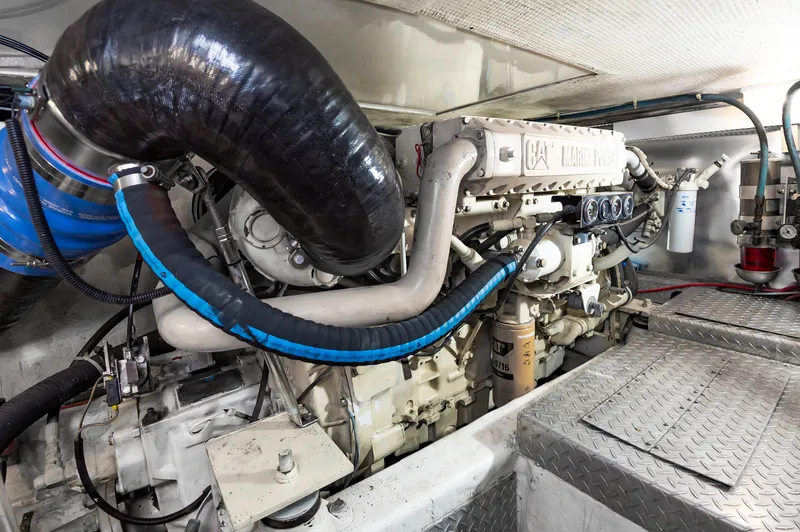 Slide: The Image of Engine room of 2000 Ocean 48 SuperSport yacht. - 42