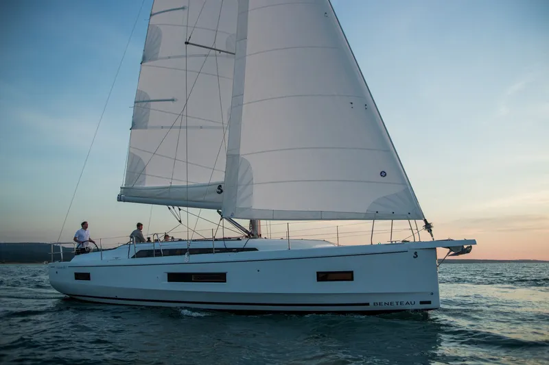 Slide: The Image of Beneteau Oceanis 40.1 2025 - 4