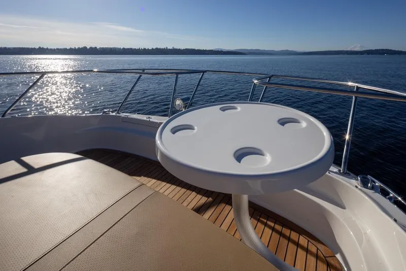 Slide: The Image of Luxurious deck of 2020 Sea Ray Sundancer 320 Coupe with ocean view. - 36