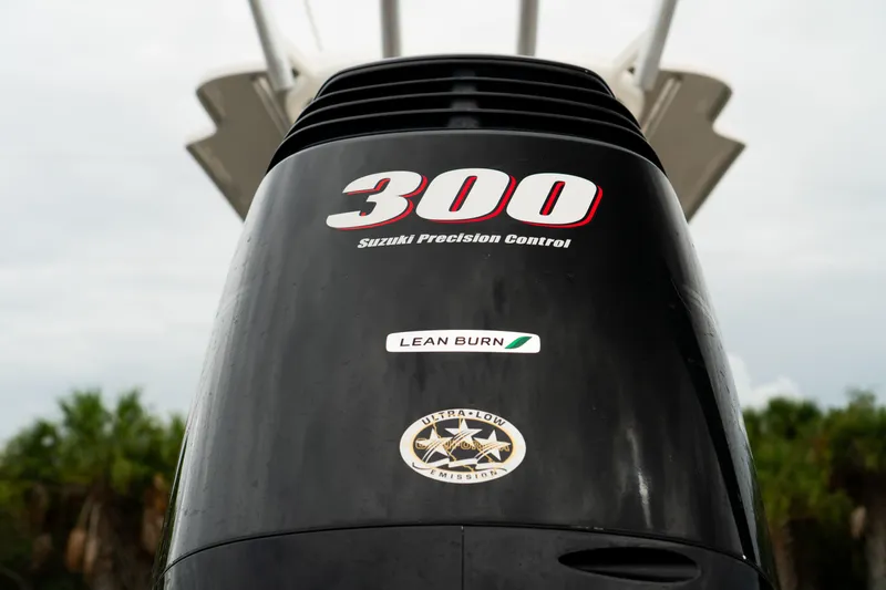 Slide: The Image of Suzuki 300 outboard motor on 2007 Everglades 243 Center Console boat. - 39