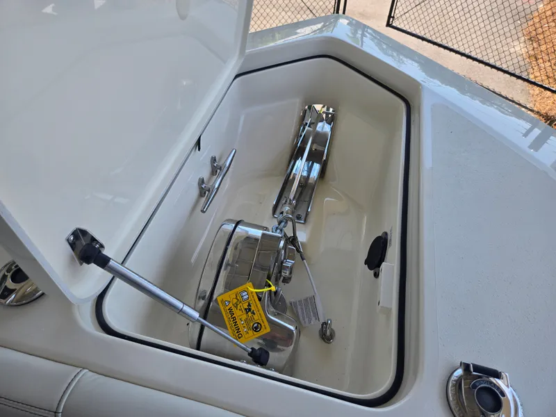 Slide: The Image of Scout 260 LXF 2027 - 24