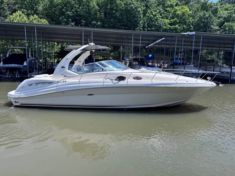 Slide: The Image of 2007 Sea Ray 340 Sundancer on calm water. - 5