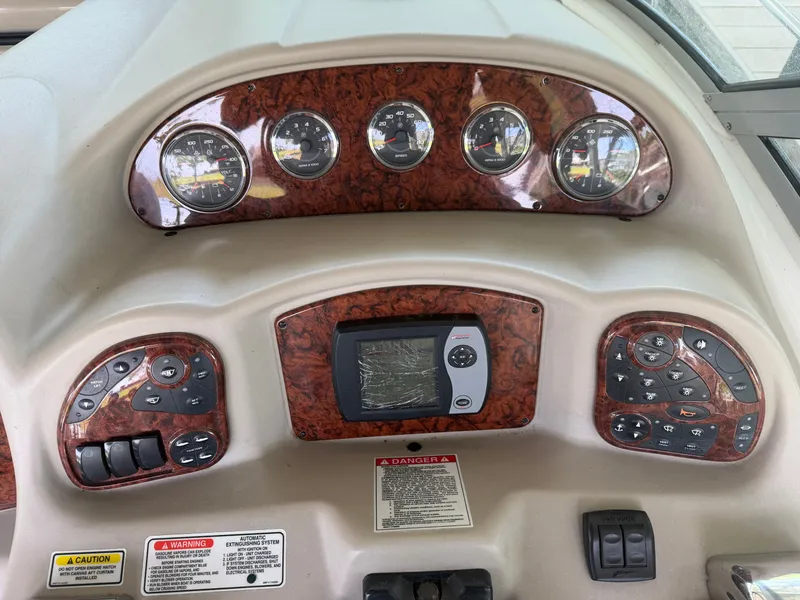 Slide: The Image of Sea Ray 340 Sundancer 2007 - 8