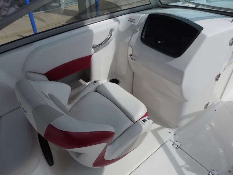 Slide: The Image of Chaparral 244 Xtreme 2012 - 16