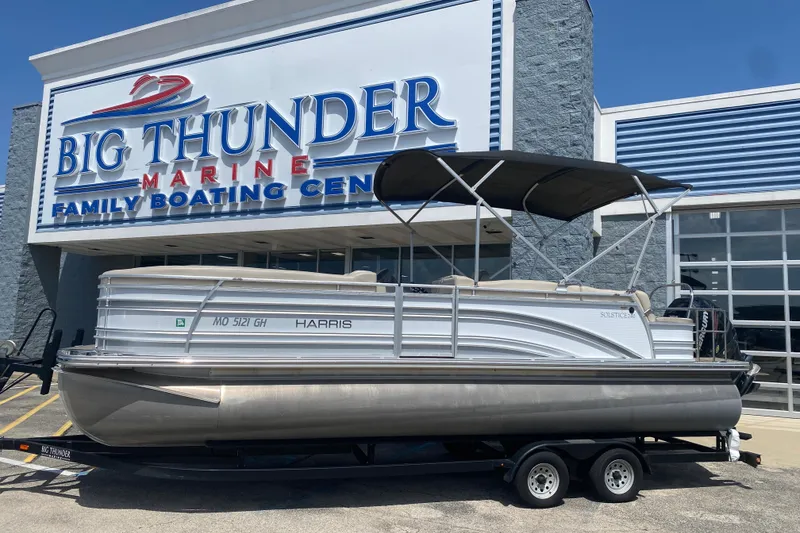 The Image of 2018 Harris Solstice 240 pontoon boat at Big Thunder Marine dealership. - 0
