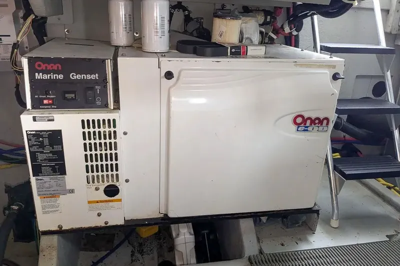 Slide: The Image of Onan marine generator in 2004 Meridian 411 Sedan. - 32