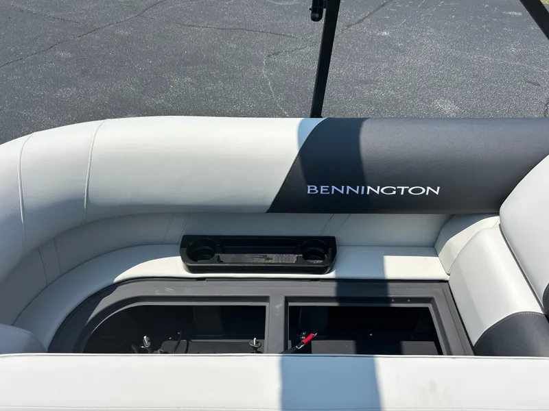 Slide: The Image of Bennington 22SSR S1 2027 - 15