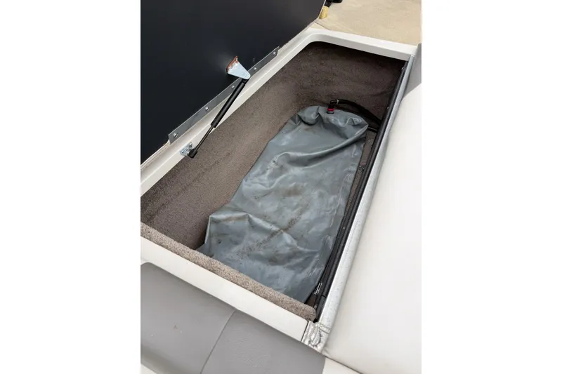 Slide: The Image of 2008 Moomba Mobius LSV storage compartment with ballast bag inside. - 14