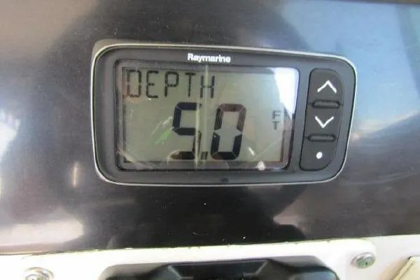 Slide: The Image of Depth gauge on 2000 Albin 28 Tournament Express showing 5.0 feet. - 26