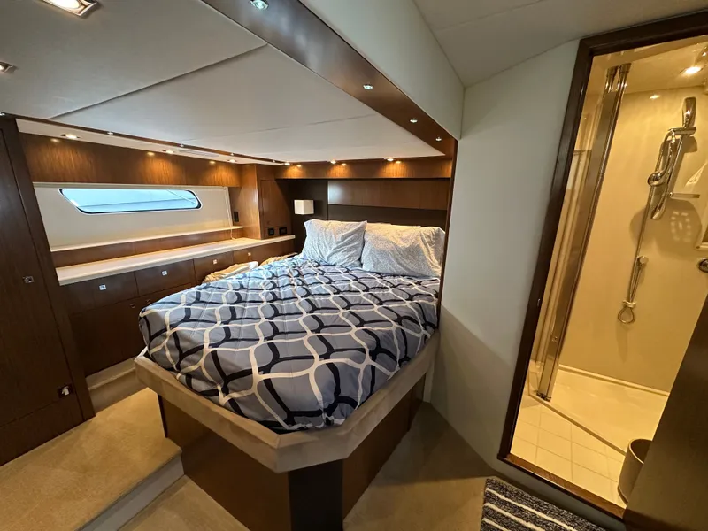 Slide: The Image of Luxurious cabin of 2014 Cruisers Yachts 48 Cantius with bed and bathroom. - 22