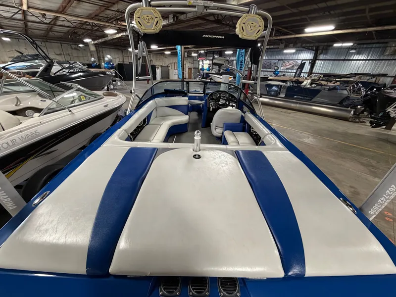 Slide: The Image of Moomba Outback V 2011 - 17