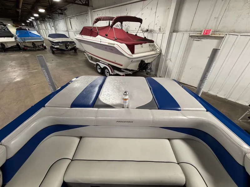 Slide: The Image of Moomba Outback V 2011 - 20