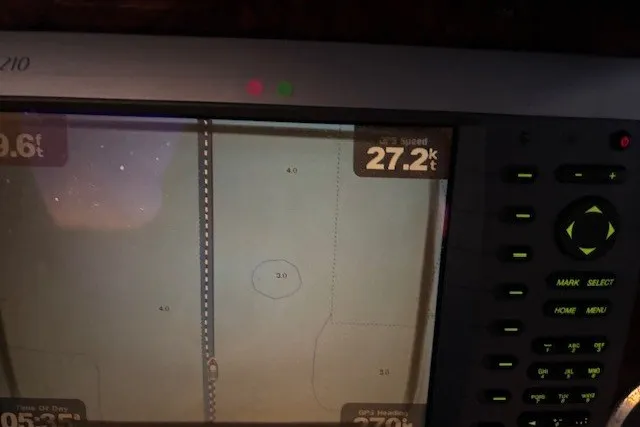 Slide: The Image of Navigation display on 2004 Sea Ray 420 Sedan Bridge showing speed and map. - 110