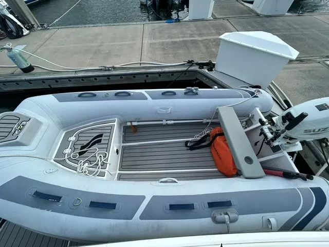 Slide: The Image of Inflatable dinghy on Silverton 42 Convertible, 2003. - 13