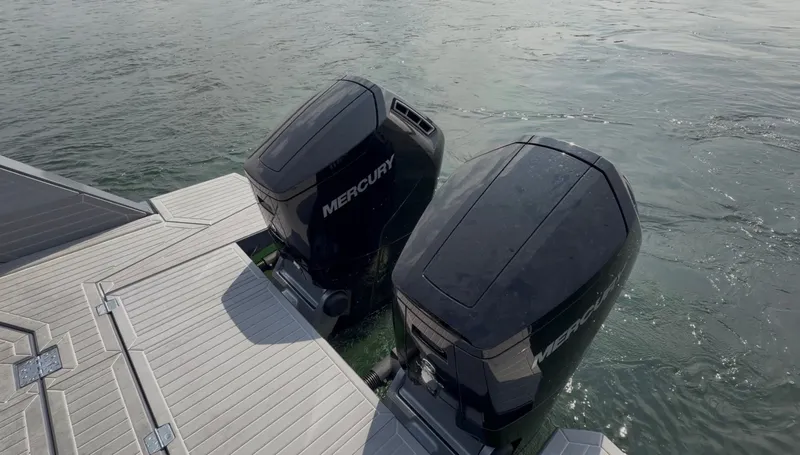 Slide: The Image of Cruisers Yachts 42 GLS 2023 with Mercury engines on water. - 19