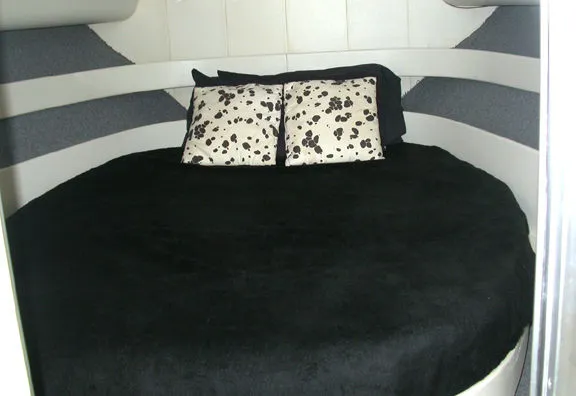 Slide: The Image of Photo 8 - 8