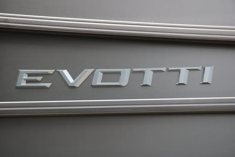 Slide: The Image of Evotti 523QL 2026 - 20