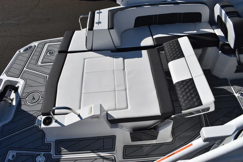 Slide: The Image of Monterey M-45 2024 - 12