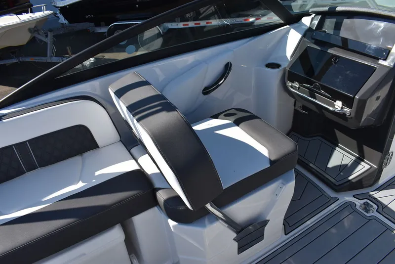 Slide: The Image of Monterey M-45 2024 - 24