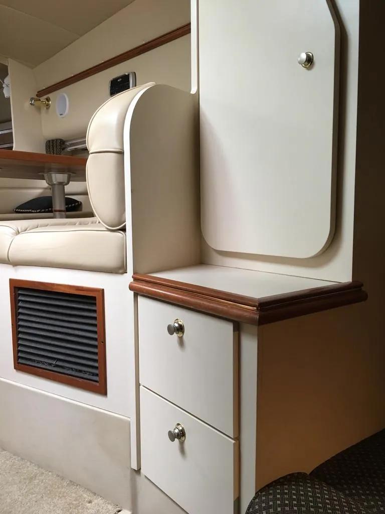 Slide: The Image of Cruisers 3372 Express 2004 - 57