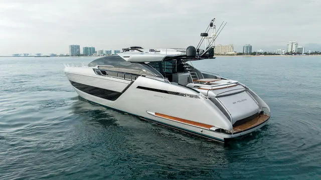 Slide: The Image of Riva 88' Folgore 2022 - 82