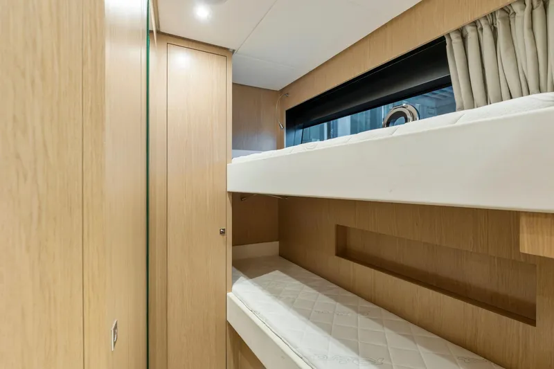 Slide: The Image of Riva 88' Folgore 2022 - 78