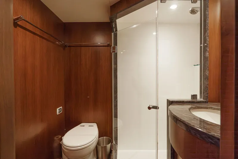 Slide: The Image of Ocean Alexander 90 Skylounge Motoryacht 2015 - 110