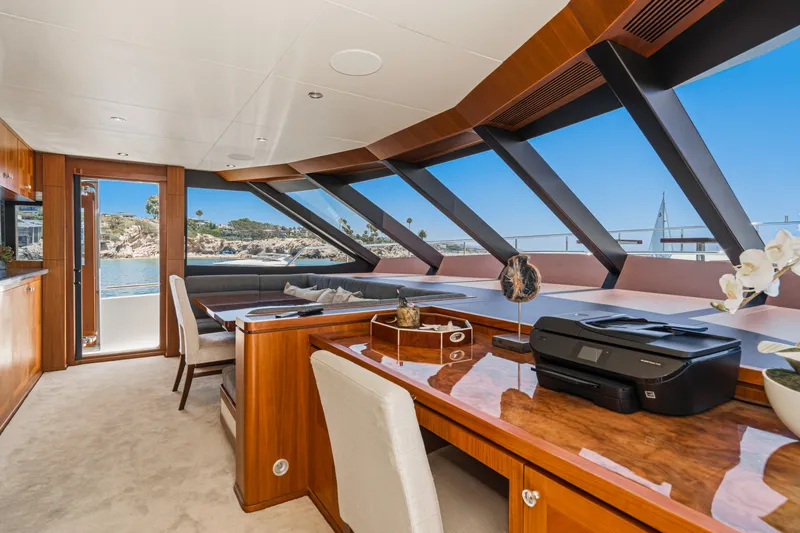 Slide: The Image of Ocean Alexander 90 Skylounge Motoryacht 2015 - 56