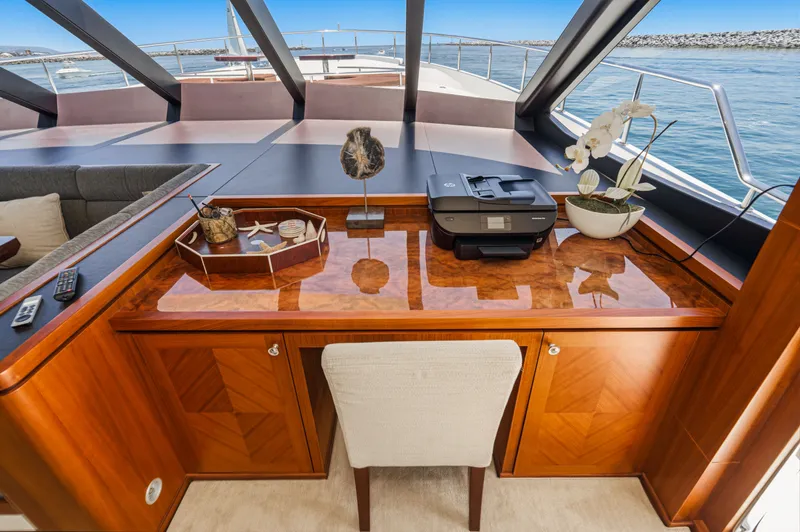 Slide: The Image of Ocean Alexander 90 Skylounge Motoryacht 2015 - 58