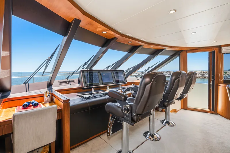 Slide: The Image of Ocean Alexander 90 Skylounge Motoryacht 2015 - 65