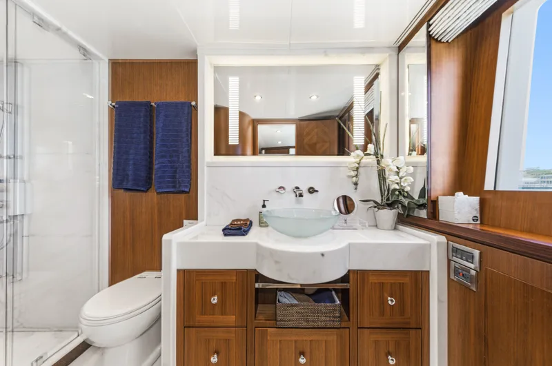 Slide: The Image of Ocean Alexander 90 Skylounge Motoryacht 2015 - 92