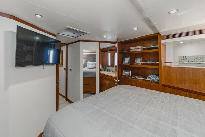 Slide: The Image of Ocean Alexander 90 Skylounge Motoryacht 2015 - 95