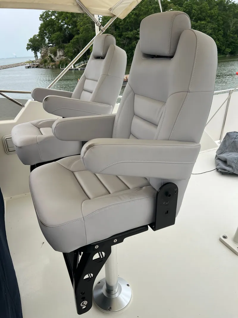 Slide: The Image of Flybridge helm chairs - 32