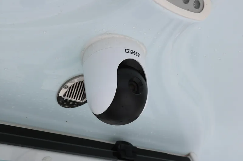Slide: The Image of Security camera installed on 2023 Sea Hunt Gamefish 25 boat ceiling. - 12