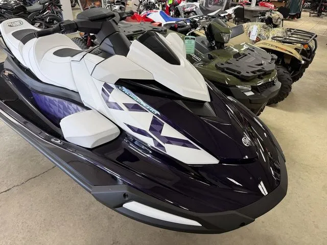Slide: The Image of Yamaha VX Cruiser HO 2026 - 8