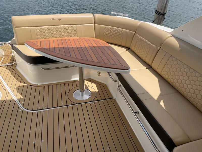 Slide: The Image of Luxurious seating area on Sea Ray Sundancer 320 yacht, 2020 model. - 16
