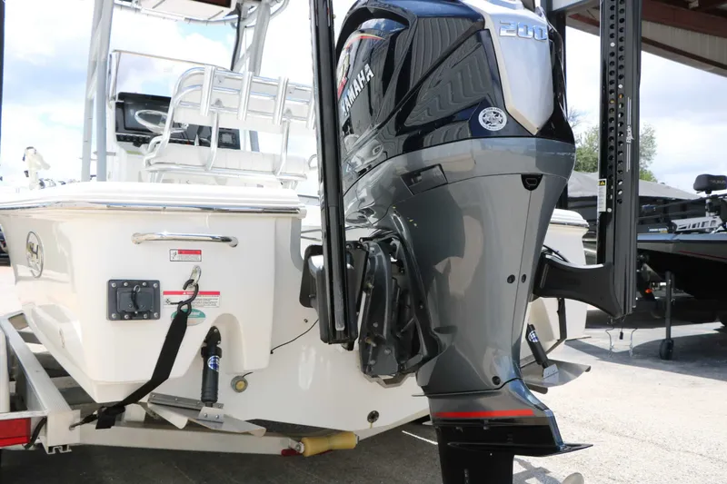 Slide: The Image of Sea Hunt BX20BR 2018 - 10