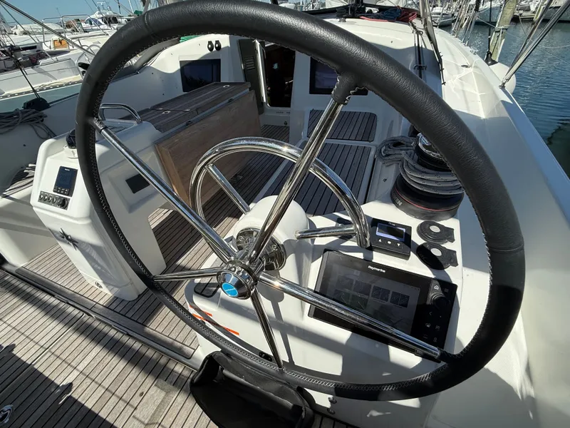 Slide: The Image of Steering wheel of Jeanneau Sun Odyssey 410, 2023 model, docked. - 9