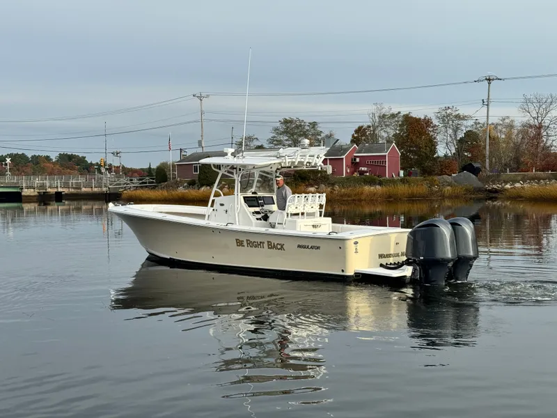 Slide: The Image of Regulator Marine 34SS 2012 - 5