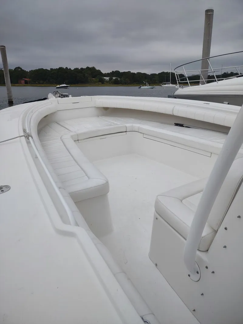 Slide: The Image of Regulator Marine 34SS 2012 - 8