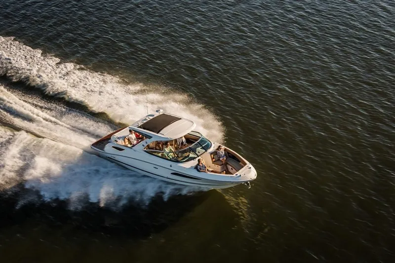 Slide: The Image of Sea Ray SLX 350 2016 - 4