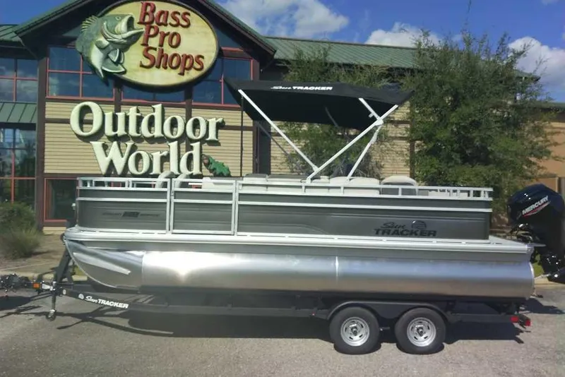 Slide: The Image of Sun Tracker Fishin' Barge 20 DLX 2026 - 28
