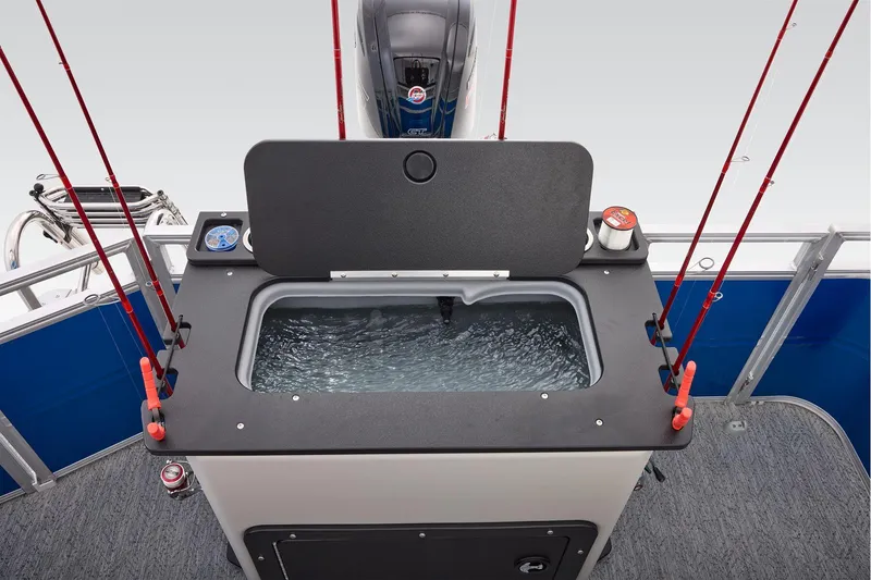 Slide: The Image of Sun Tracker Fishin' Barge 20 DLX 2026 - 79