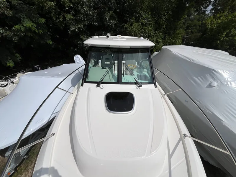Slide: The Image of Boston Whaler 285 Conquest 2027 - 33