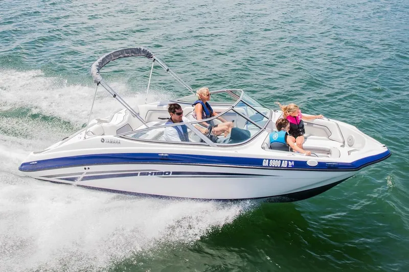The Image of 2023-Yamaha-Boats-SX190-MarineMax - 2
