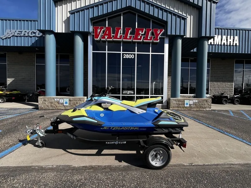 The Image of Yamaha JetBlaster PRO 3-Up 2026 - 1