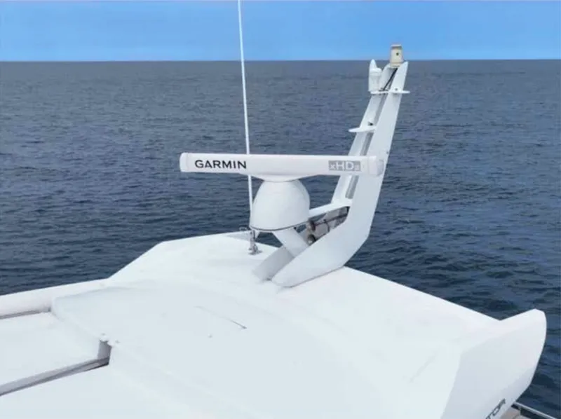 Slide: The Image of Sunseeker Predator 50 yacht with Garmin radar on open sea. - 11