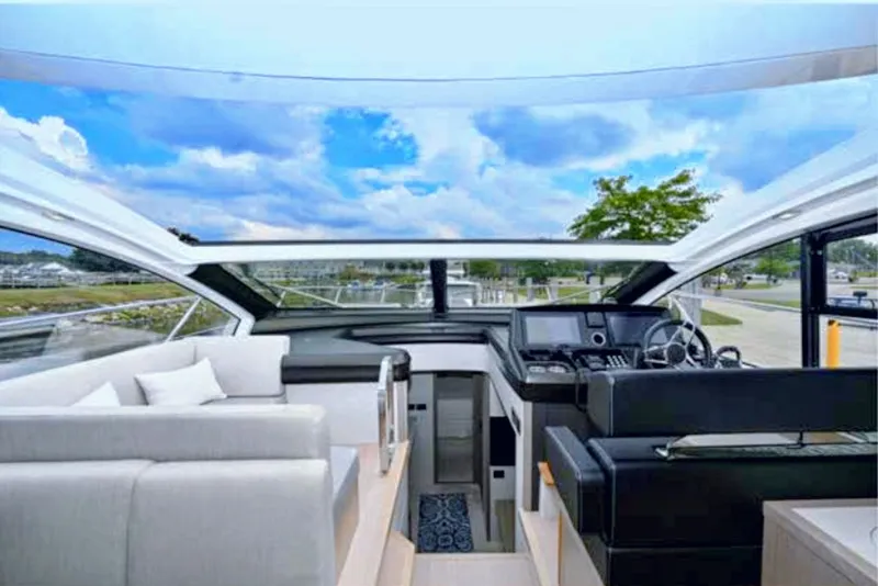 Slide: The Image of Interior of Sunseeker Predator 50 yacht, 2019 model. - 23