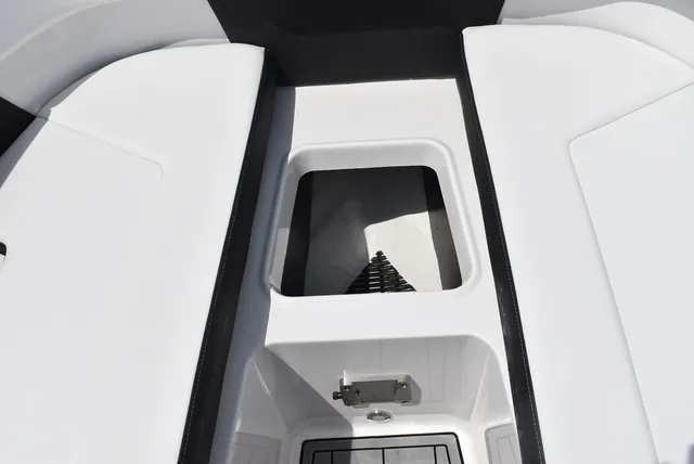 Slide: The Image of Monterey M-225 2023 - 56