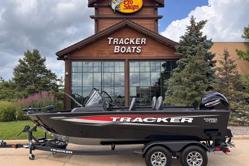The Image of 2026 Tracker Targa V-19 WT boat displayed outside Tracker Boats store. - 0